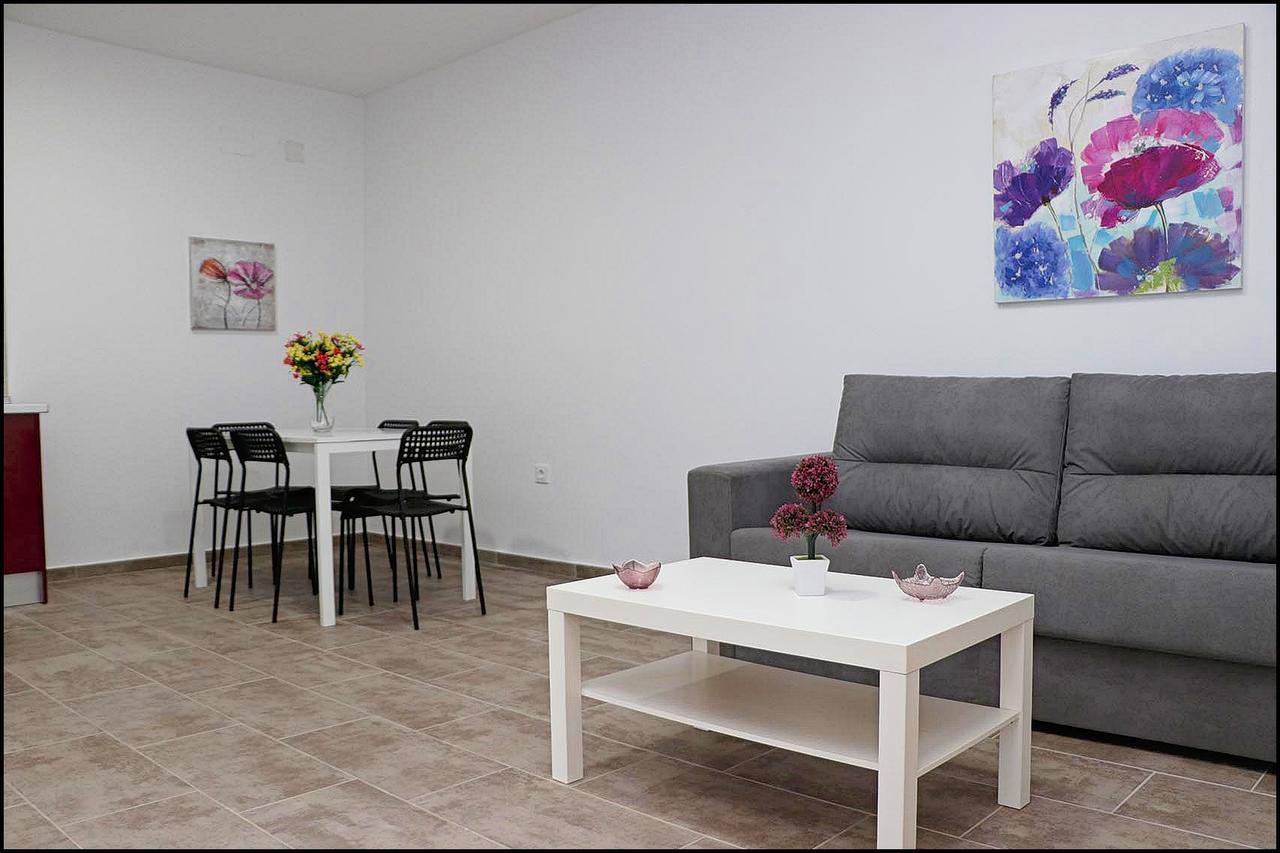 Casa Rural Zara III コニル・デ・ラ・フロンテラ エクステリア 写真